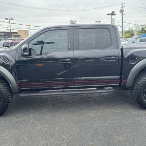 FORD F-150 RAPTOR - 4