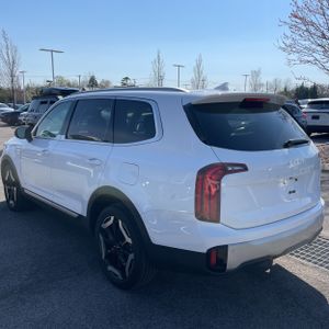 KIA TELLURIDE - 5