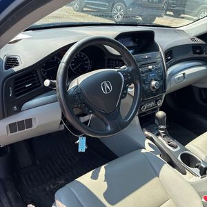 صورة مصغرة 37 لـ 2016 Acura ILX BASE