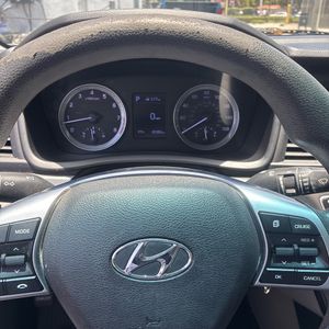 2019 Hyundai SONATA SE — миниатюра 39
