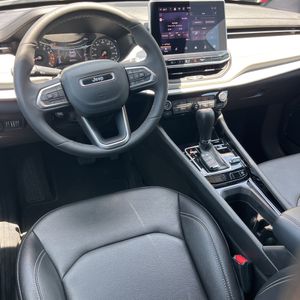 2025 JEEP COMPASS LIMITED 缩略图 32