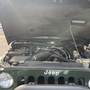 صورة 44 لـ 2010 JEEP WRANGLER SAHARA
