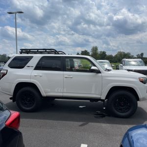 صورة 10 لـ 2020 Toyota 4RUNNER TRD PRO