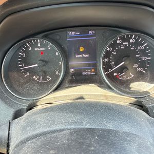 2018 Nissan ROGUE S — миниатюра 38