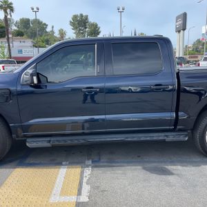FORD F-150 LIGHTNING PLATINUM - 4