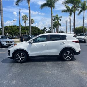 2021 KIA SPORTAGE LX 照片 3