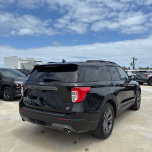 FORD EXPLORER XLT - 7