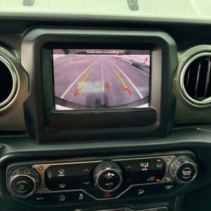2019 JEEP WRANGLER UNLIMITED SAHARA — фото 38