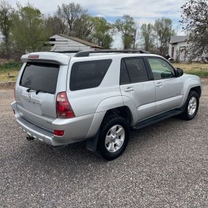 TOYOTA 4RUNNER - 8