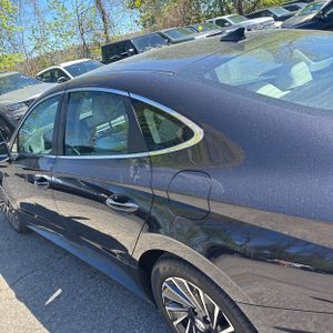 HYUNDAI SONATA HYBRID SEL - 6