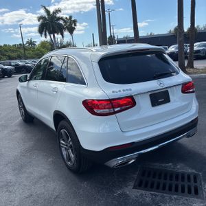 MERCEDES-BENZ GLC - 5
