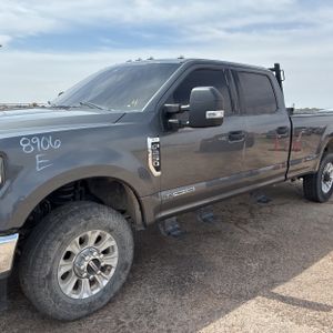 FORD F-250 SUPER DUTY XLT - 2