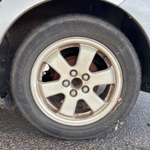 2005 Toyota PRIUS BASE thumbnail 18
