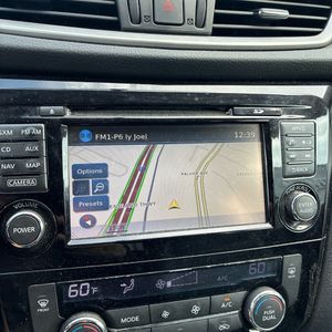 2015 Nissan ROGUE SL 照片 37
