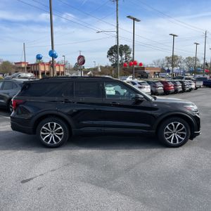 FORD EXPLORER ST-LINE - 10