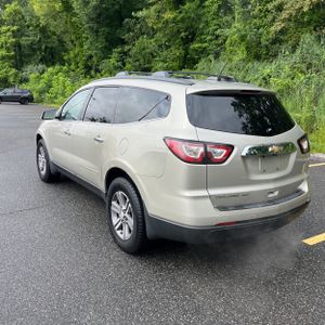 2017 Chevrolet TRAVERSE LT 照片 5