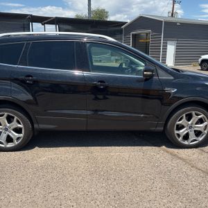 صورة مصغرة 11 لـ 2017 FORD ESCAPE TITANIUM