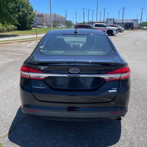 FORD FUSION SE - 7