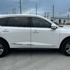 صورة 11 لـ 2024 Acura MDX BASE