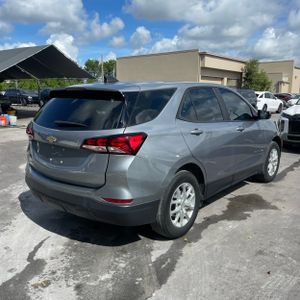 صورة 8 لـ 2023 Chevrolet EQUINOX LS