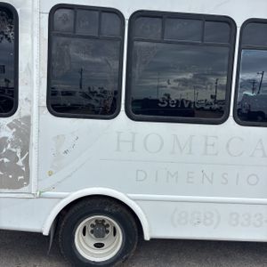 FORD E-350 CUTAWAY - 9