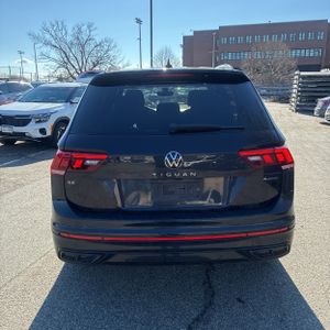 VOLKSWAGEN TIGUAN SE R-LINE BLACK 4MOTION - 7