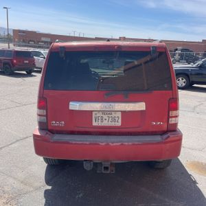 JEEP LIBERTY LIMITED - 7