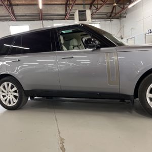 LAND ROVER RANGE ROVER P400 SE LWB - 8