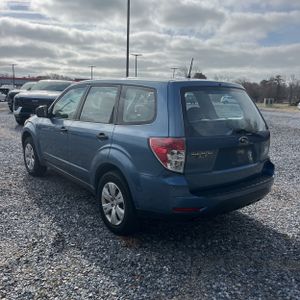 SUBARU FORESTER X - 5