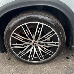 صورة مصغرة 17 لـ 2023 Mercedes-BENZ EQE