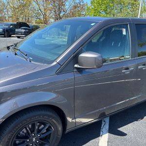 DODGE GRAND CARAVAN - 2