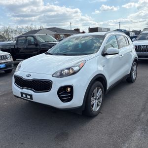 KIA SPORTAGE LX - 1