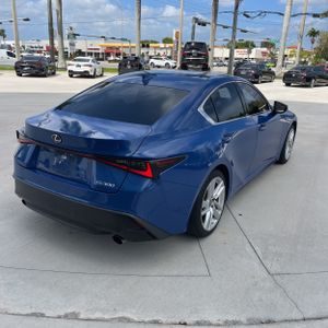 LEXUS IS 300 BASE - 8