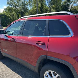 2017 JEEP CHEROKEE LATITUDE photo 6