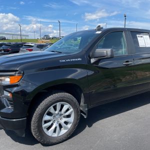 CHEVROLET SILVERADO 1500 CUSTOM - 2