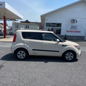 KIA SOUL BASE - 10