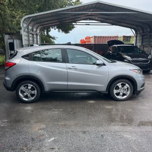 2019 Honda HR-V LX 照片 10