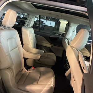 2023 Lincoln AVIATOR STANDARD thumbnail 34