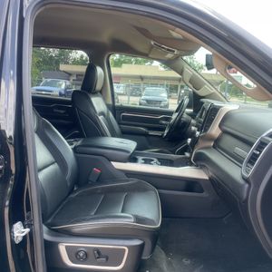 صورة مصغرة 33 لـ 2020 RAM 1500 LARAMIE