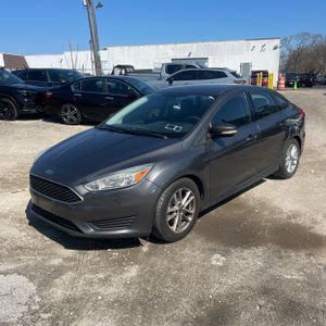 FORD FOCUS SE - 1