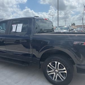 FORD F-150 XL - 5