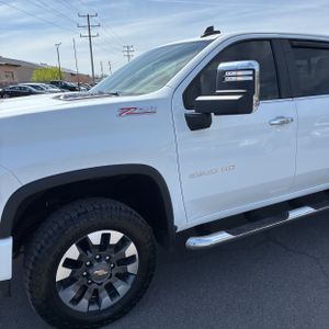 CHEVROLET SILVERADO 2500HD LT - 2