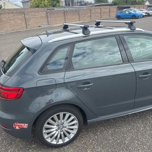 AUDI A3 E-TRON 1.4T PREMIUM - 9