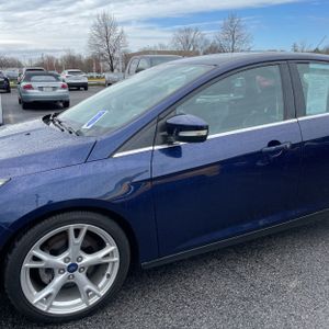 FORD FOCUS TITANIUM - 2