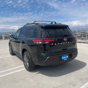 NISSAN PATHFINDER SV - 5