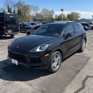 PORSCHE CAYENNE - 1