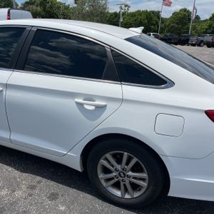 صورة 6 لـ 2016 Hyundai SONATA SE