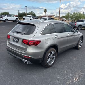 MERCEDES-BENZ GLC - 8