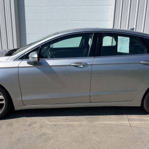 FORD FUSION TITANIUM - 4