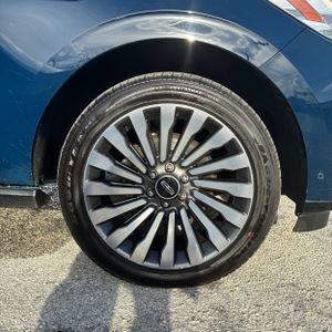 صورة 15 لـ 2018 Lincoln NAVIGATOR RESERVE